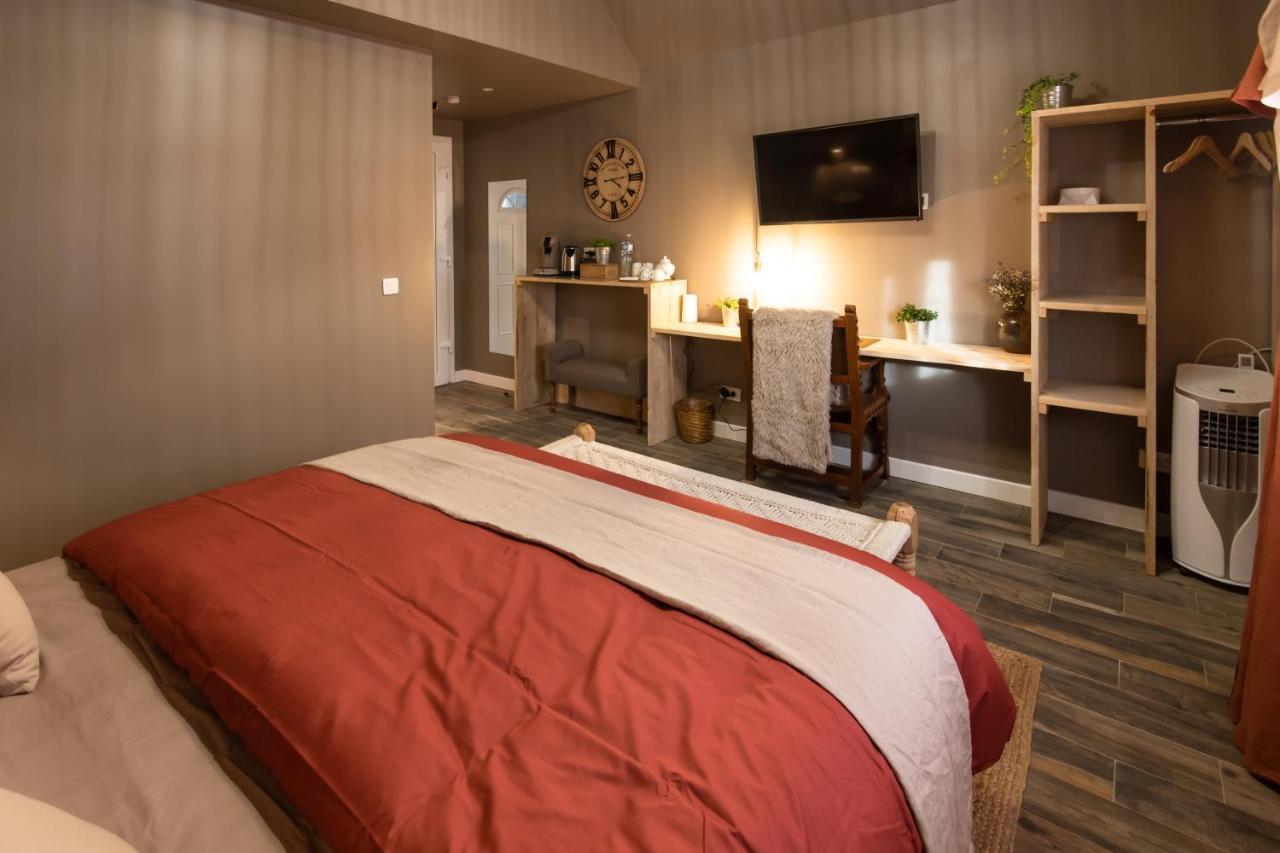J&J Room - Hebergement D'Exception Pres De Provins! Le Bas Courton Exteriér fotografie